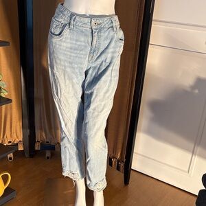 Buffalo David Bitton Light Wash Boyfriend Jeans - Faded Blue
